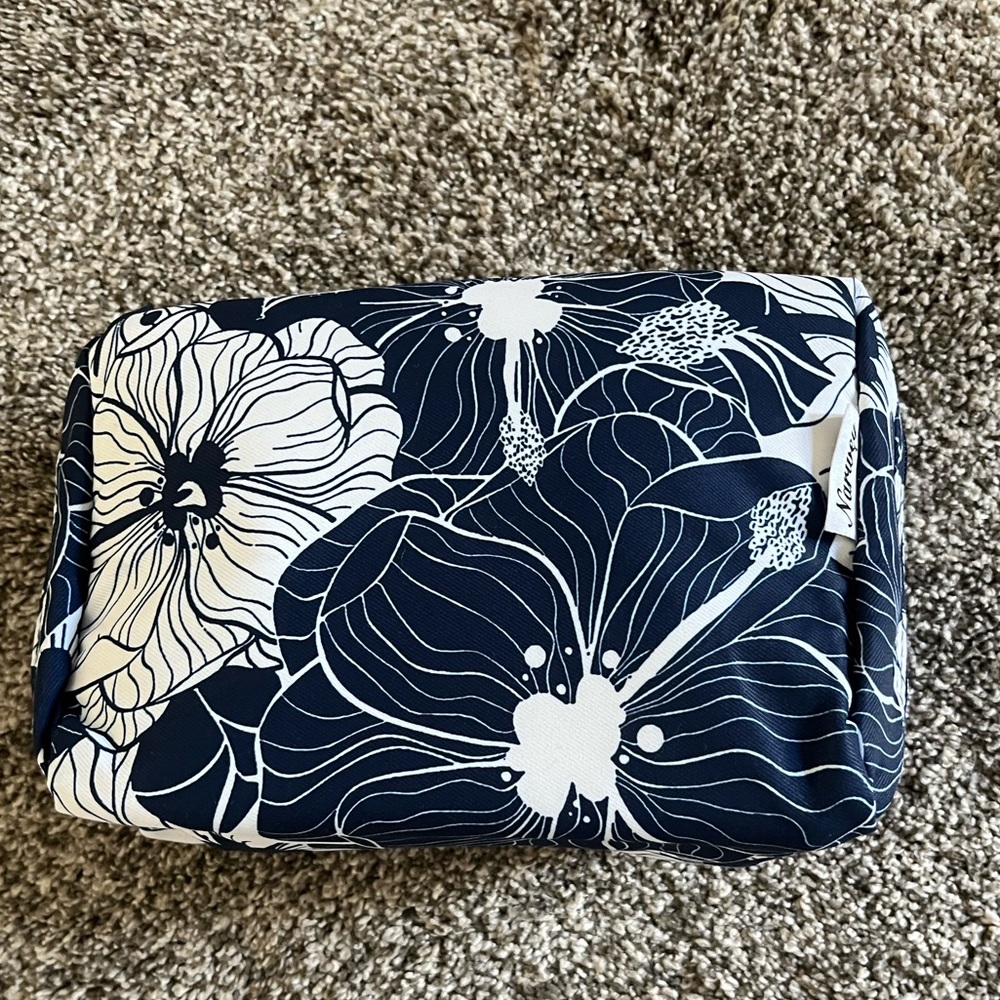 Narwey Cosmetic/Dopp Bag